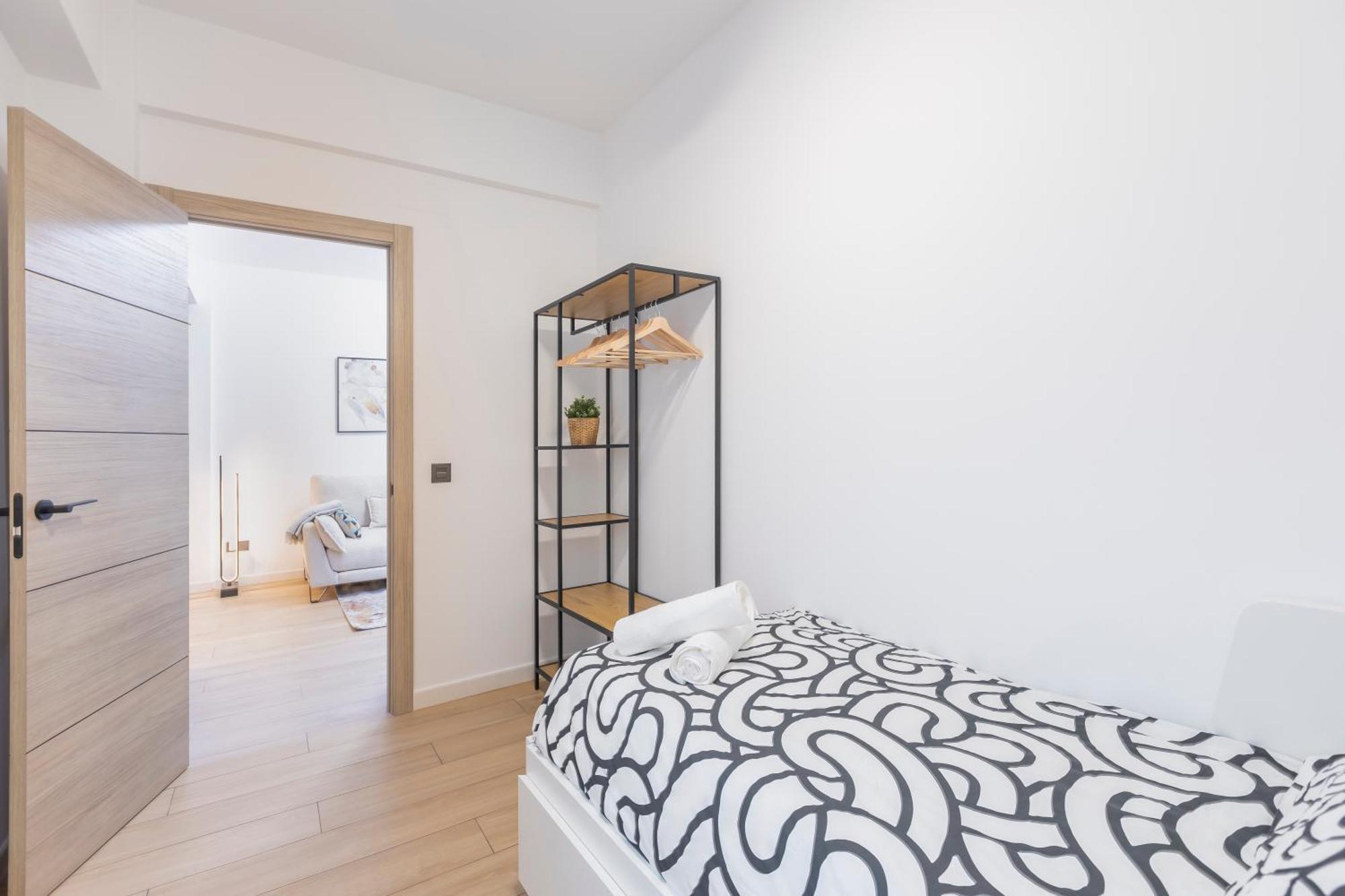 Fully Renovated Apartment In The Heart Of Fuengirola, 2 Min Walk To The Beach Exterior foto
